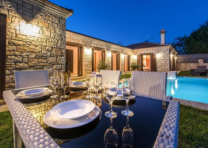 Astarte - Kyveli Luxurious Private * Gaitani