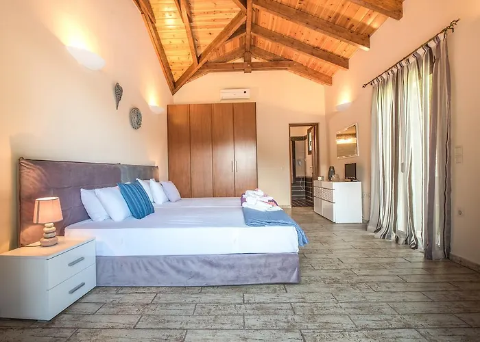 Astarte - Kyveli Luxurious Private * Gaitani